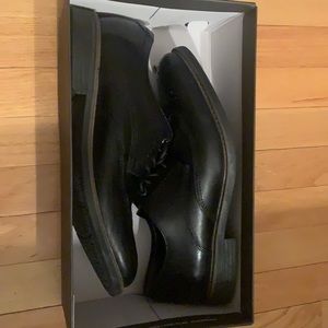 Brand new Rockport CB Wing Tip Black